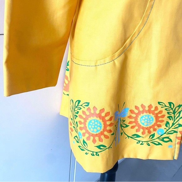 Vintage Yellow Floral Detail Rain Jacket - Picture 3 of 4